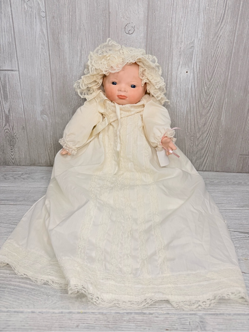 Vintage Grace S Putman M Shay Bisque Head Baby Doll Christening Gown collectible